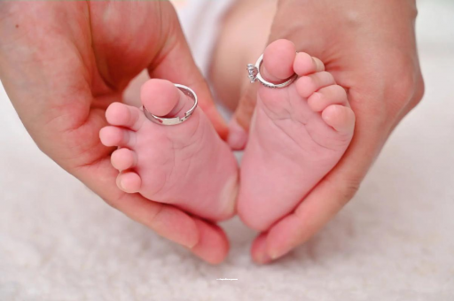 酒泉宝宝睡觉头上都是汗